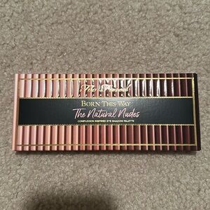 Too Faced Born this way natural nudes eyeshadow palette
